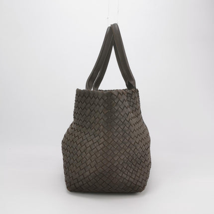 Bottega Veneta Cabat Tote Intreccio Leather Milk Chocolate Brown 40cm