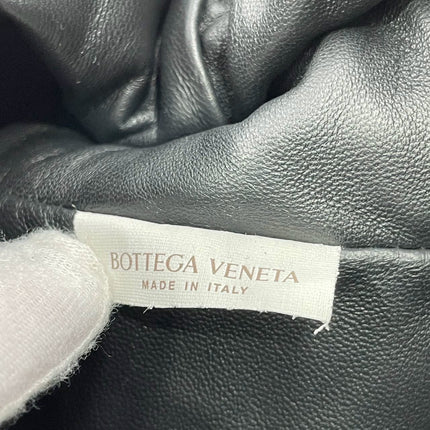 Bottega Veneta Pouch Large Intrecciato Black Calfskin Leather Clutch