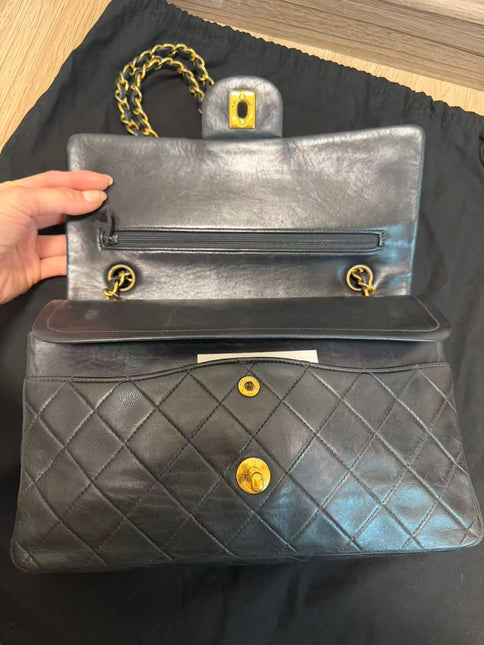 Chanel Classic Flap Vintage Medium Black Lambskin Leather 24k Gold Hardware 1991-94