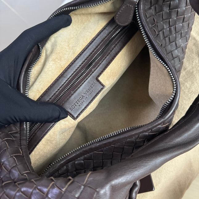 Sold Bottega Veneta Belly Hobo Intrecciato Lambskin Leather Dark Chocolate Brown Large 50cm