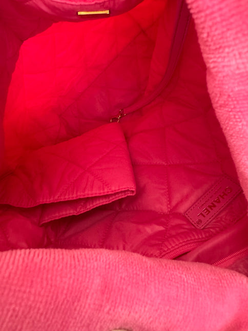 Chanel Coco Beach Quilted Hobo Pink Soft Cloth 2023
