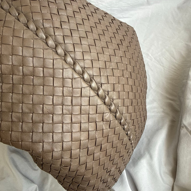 Bottega Veneta Belly Hobo Intreccio Leather Grey Large 50cm