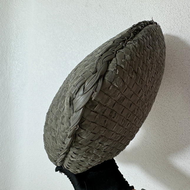 Bottega Veneta Veneta Hobo Medium Leather and Velvet Grey Green 41cm