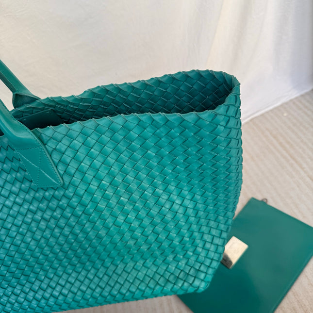 Bottega Veneta Cabat Tote Green Intreccio Leather 50cm