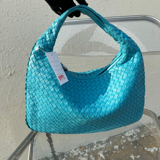 Bottega Veneta Veneta Hobo Medium Light Blue Intrecciato Leather Bag 40cm-Luxbags