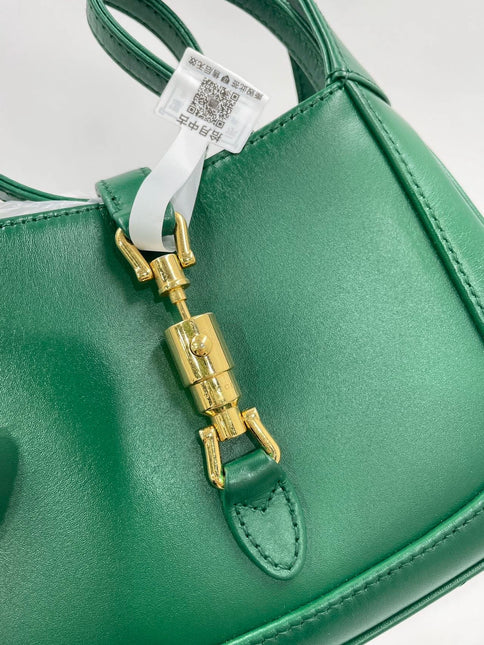 Gucci Jackie 1961 Mini Handbag in Green Leather with Adjustable Strap