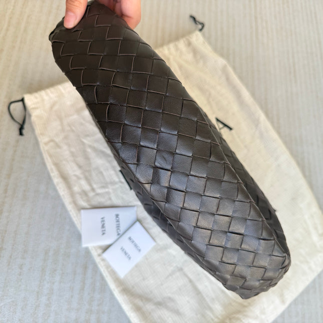 Bottega Veneta Hop Hobo Small Fondant Dark Chocolate Brown Leather 40cm