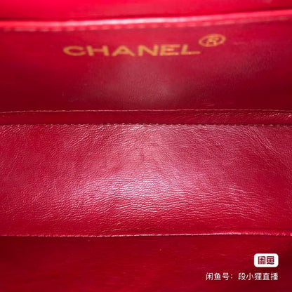 Chanel Vintage Classic Flap Mini Square Red Lambskin 24k Gold HW, 1989-1991