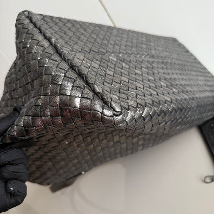 Bottega Veneta Cabat Maxi Intreccio Leather Tote Bag Metallic 50cm