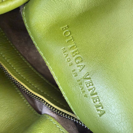 Bottega Veneta Shoulder Bag Avocado Green 38cm