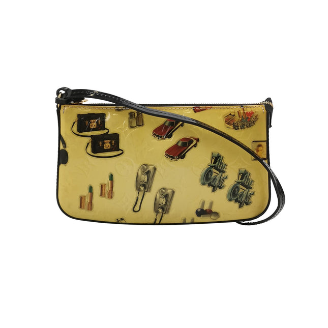 Louis Vuitton Vernis Sticker Pochette Accessoire Beige Patent Leather-Luxbags