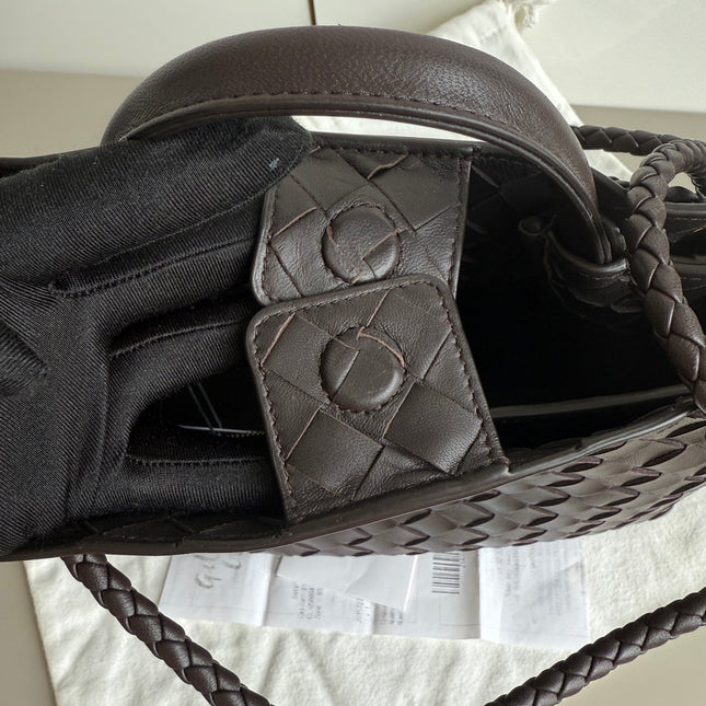 Bottega Veneta Small Andiamo Fondant Dark Chocolate Brown Intrecciato Handbag