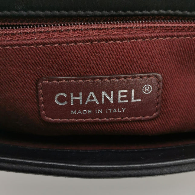 Chanel CC Matelasse Medium Black Calfskin Leather Single Flap Bag Silver Hardware