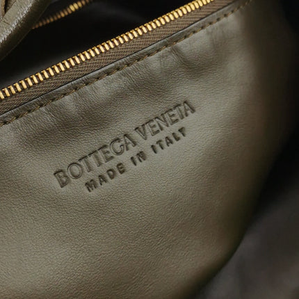 Bottega Veneta Hop Large Leather Dark Olive Green Hobo Bag