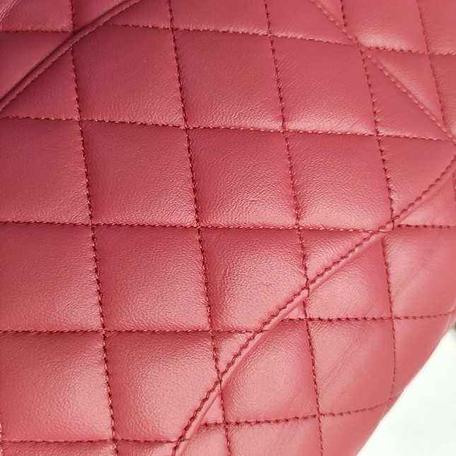 Chanel Timeless Classic Flap Medium Pink Lambskin Leather Gold Hardware