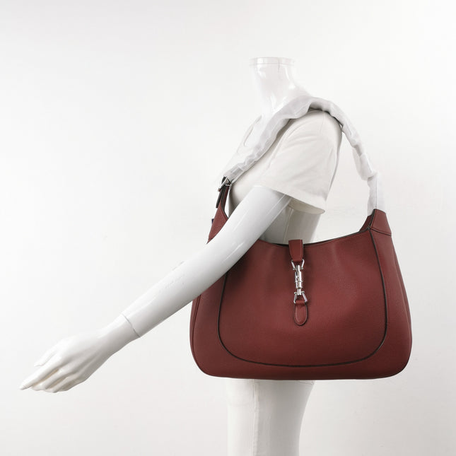 Gucci Jackie 1961 Burgundy Large Pebbled Leather Shoulder Bag with Strap