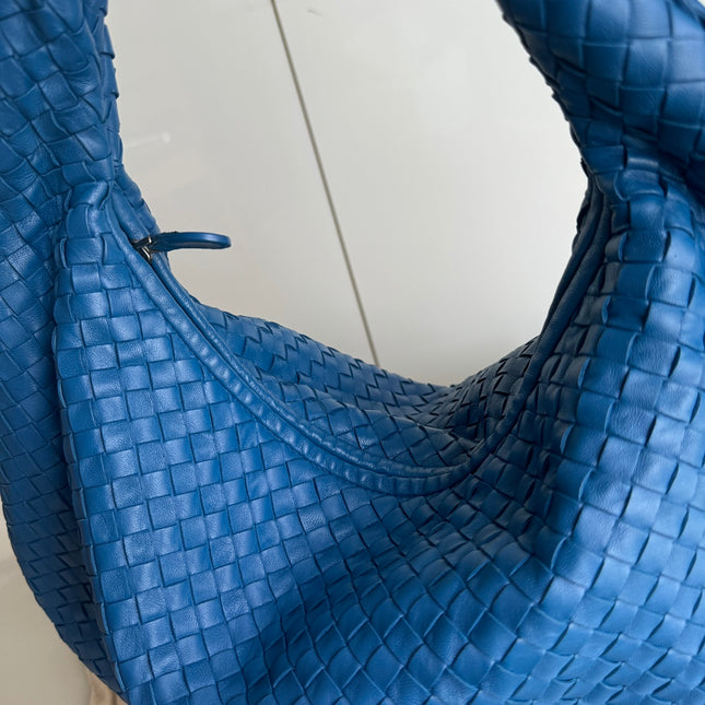 Sold Bottega Veneta Veneta Hobo Medium Blue Intrecciato Leather Bag 47cm