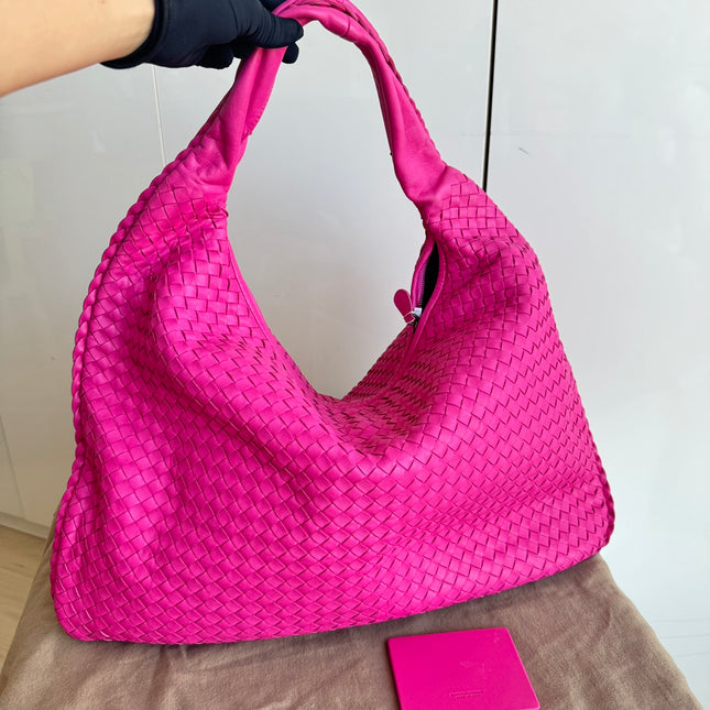 Sold Bottega Veneta Veneta Hobo Large Pink Intrecciato Leather Bag 51cm