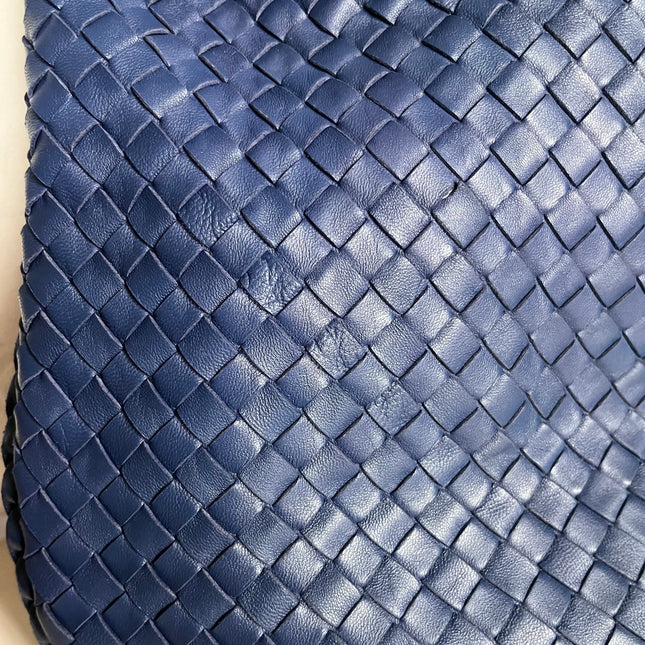 Bottega Veneta Veneta Hobo Medium Navy Intrecciato Leather Bag 40cm