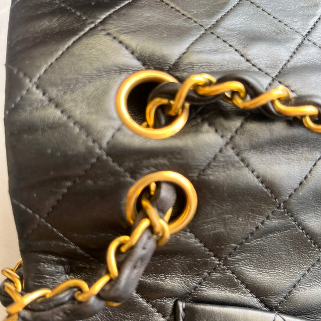 Chanel Classic Flap Vintage Medium Black Lambskin Leather 24k Gold Hardware 1994-1996