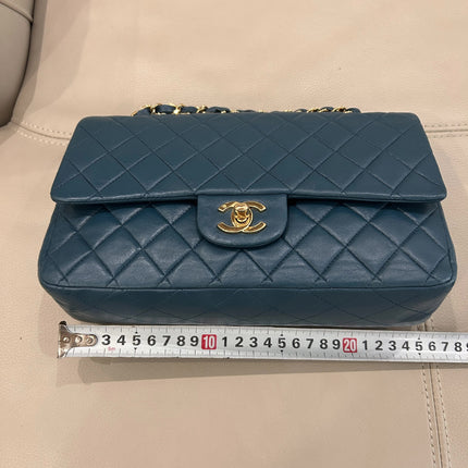 Chanel Classic Flap Medium Vintage Navy Lambskin Leather 24k Gold Hardware
