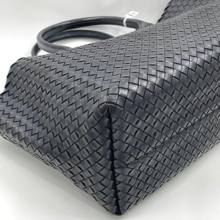 Bottega Veneta Cabat Large Intreccio Leather Tote Bag Black 40cm