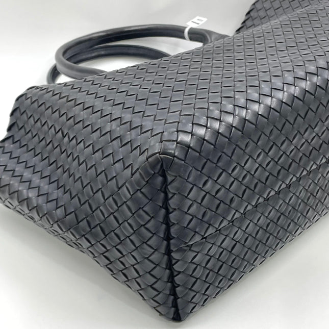 Bottega Veneta Cabat Large Intreccio Leather Tote Bag Black 40cm