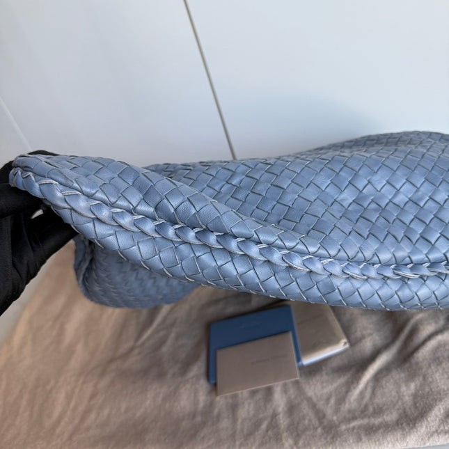 Bottega Veneta Veneta Hobo Maxi Misty Navy Intrecciato Leather 51cm