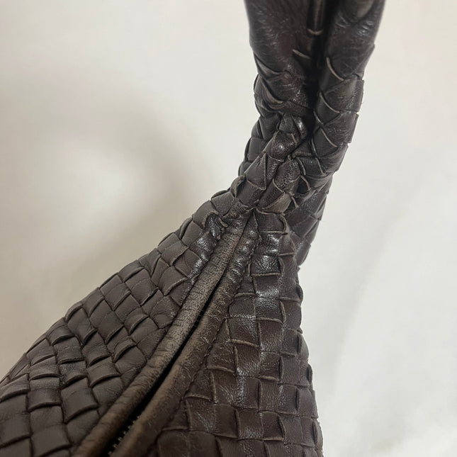 Bottega Veneta Veneta Hobo Intrecciato Dark Chocolate Brown Medium Lambskin Leather 47cm