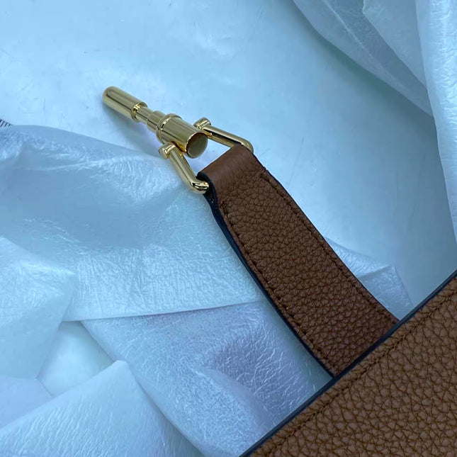 Sac porté épaule large Gucci Jackie 1961 camel avec bandoulière