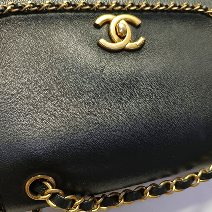 Chanel Lovely Chains Flap Bag Black Calfskin Leather Gold Hardware 2018-19