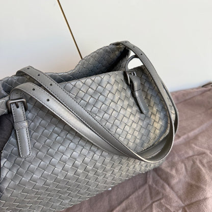 Bottega Veneta Cesta Shopper Tote Nappa Intrecciato Leather Grey Small