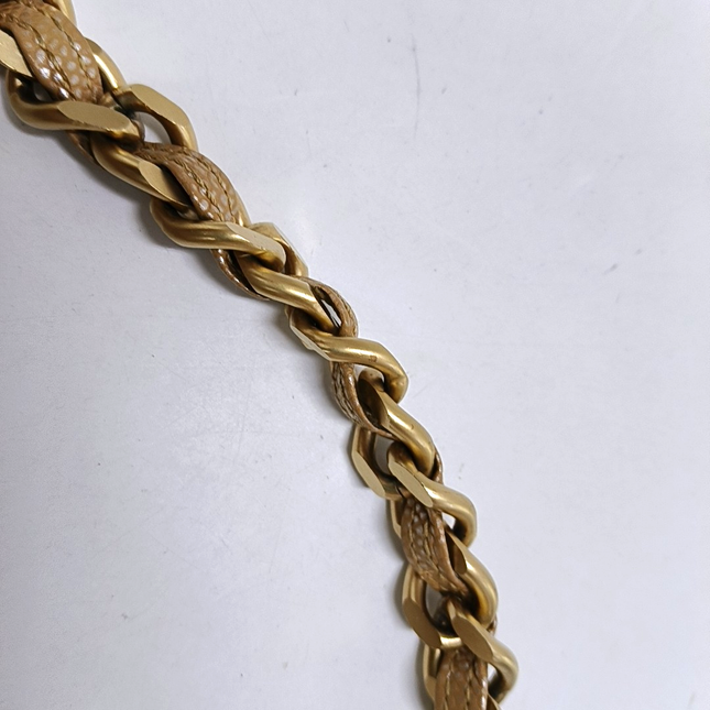 Chanel Vintage Beige Caviar Leather Shoulder Bag Gold Hardware