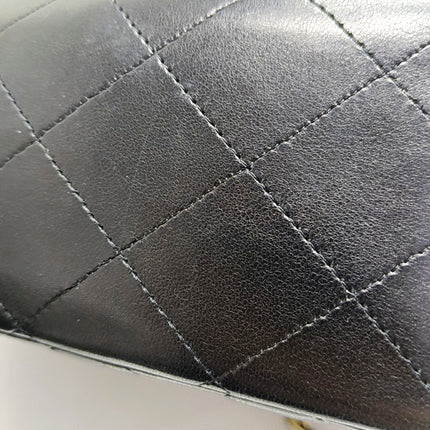 Chanel Classic Flap Maxi Black Lambskin Leather Single Flap with Gold Hardware 2009-2010