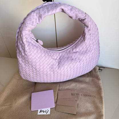 Bottega Veneta Veneta Hobo Medium Baby Lilac Purple Intrecciato Leather Bag 41cm