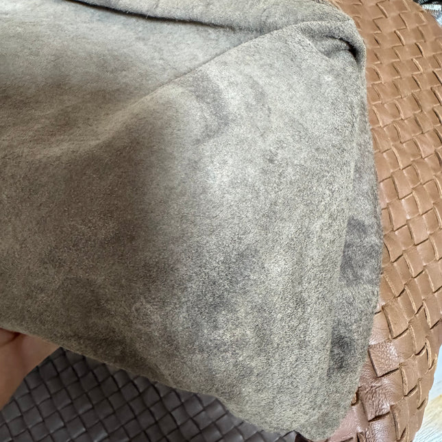 Bottega Veneta Intrecciato Hobo Bag Medium Brown Lambskin leather 40cm