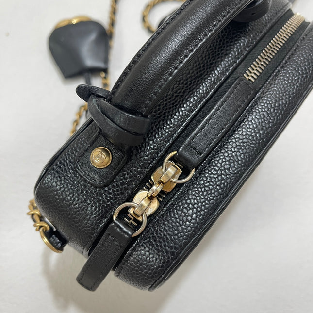 Chanel Filigree Mini Vanity Case 2019 Caviar Leather Black