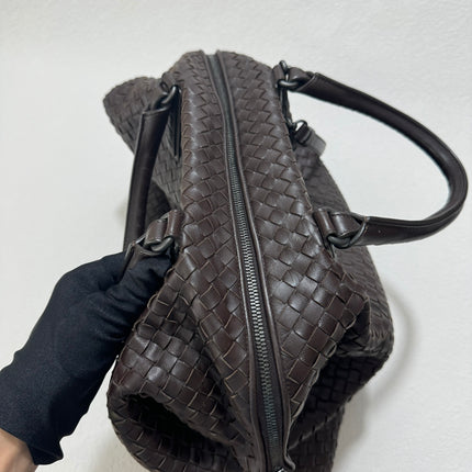 Sold Bottega Veneta Maxi Convertible Tote Bag Dark Chocolate Brown Leather Two-way Carry 50cm