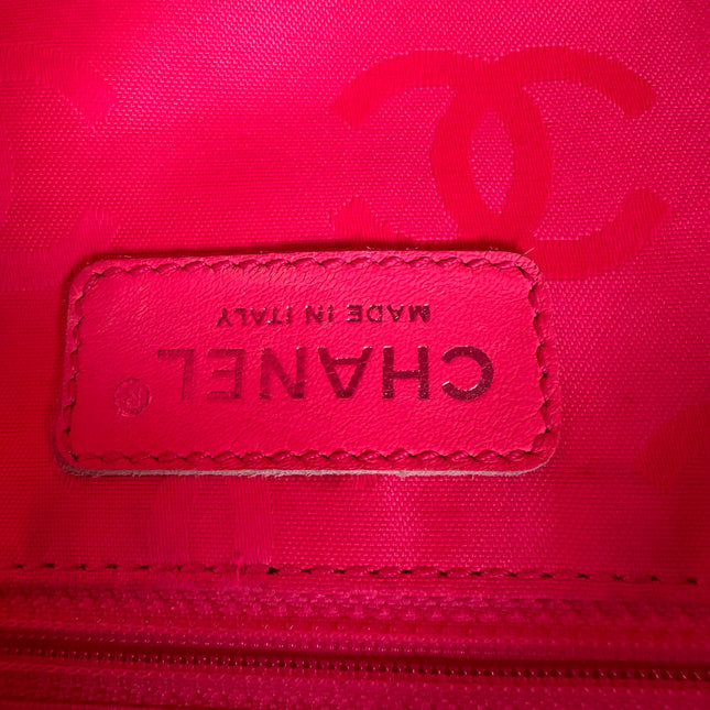 Sac Reporter Ligne Cambon Chanel en cuir de veau noir multipoches taille moyenne