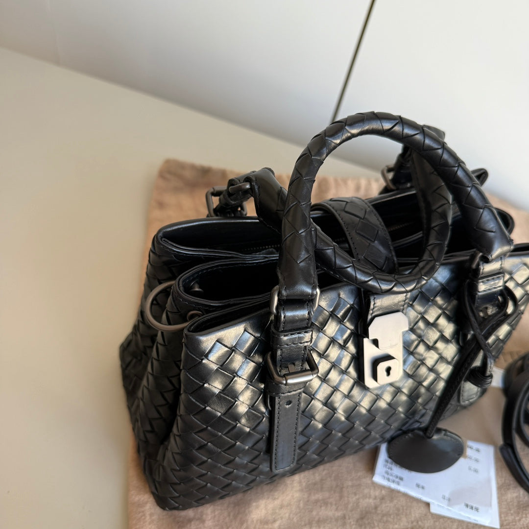 Bottega Veneta Roma Handbag Bag Intrecciato Nappa Leather Black Mini 25cm