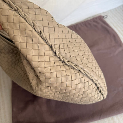 Bottega Veneta Veneta Hobo Grey Intreciatto Leather Bag Medium