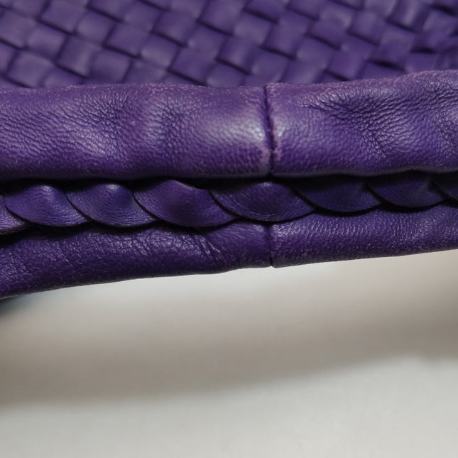 Sold Bottega Veneta Veneta Hobo Medium Purple Intrecciato Leather Bag