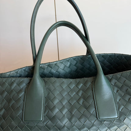 Bottega Veneta New Cabat Medium Intreccio Leather Tote Bag Dark Forest Green