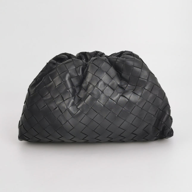 Bottega Veneta Pouch Large Intrecciato Black Calfskin Leather Clutch