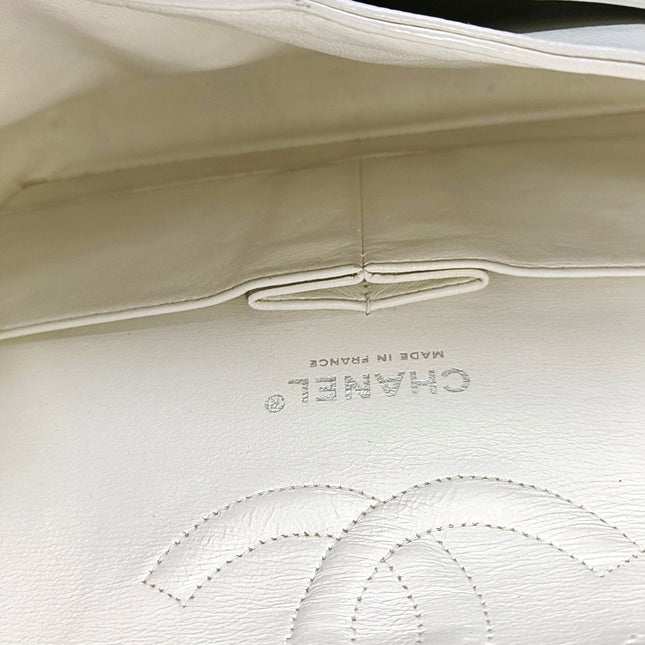 Chanel Classic Flap Medium 2008 White Caviar Leather Silver Hardware