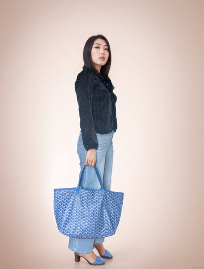 Sold Goyard Saint Louis GM Tote Large Blue