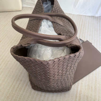 Bottega Veneta Cabat Large Intreccio Leather Tote Bag Grey 40-43cm