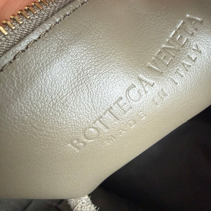 Bottega Veneta Hop Large Grey Suede Leather Hobo Bag 54cm