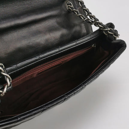 Chanel Istanbul Flap Bag 2011 Medium Leather and Knot Chain Redyed Black