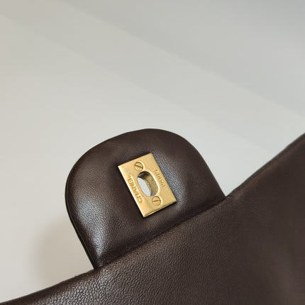 Chanel Classic Flap Jumbo Brown Lambskin Leather Single Flap Gold Hardware